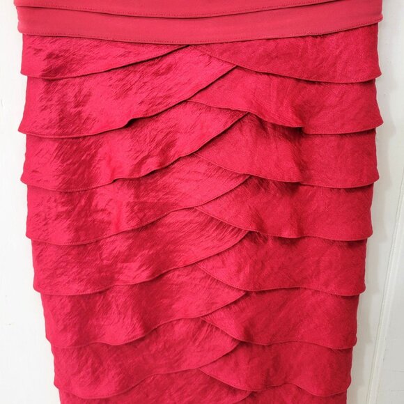 Adrianna Papell Layered V Neck Red Dress - Picture 5 of 5